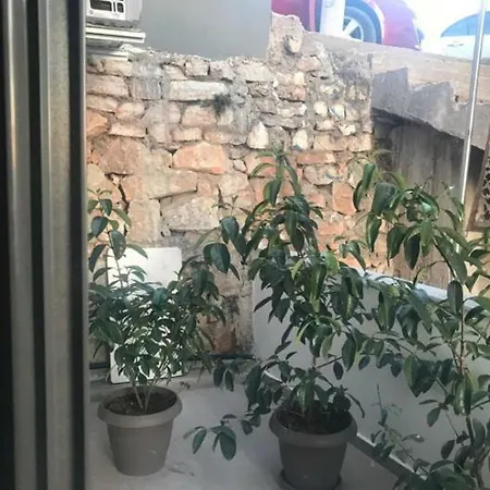 Hado's Apartment