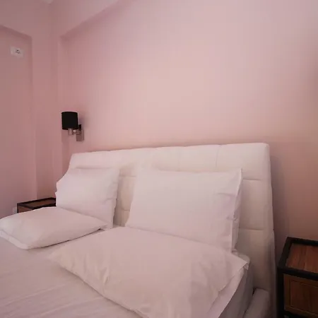 Hado's * Sarandë